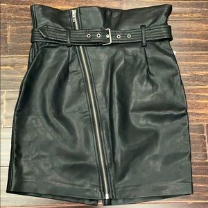 Bloomingdale’s Black Faux Leather Skirt 25